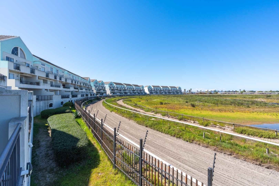 2 Bedroom Property for Sale in Royal Ascot Western Cape